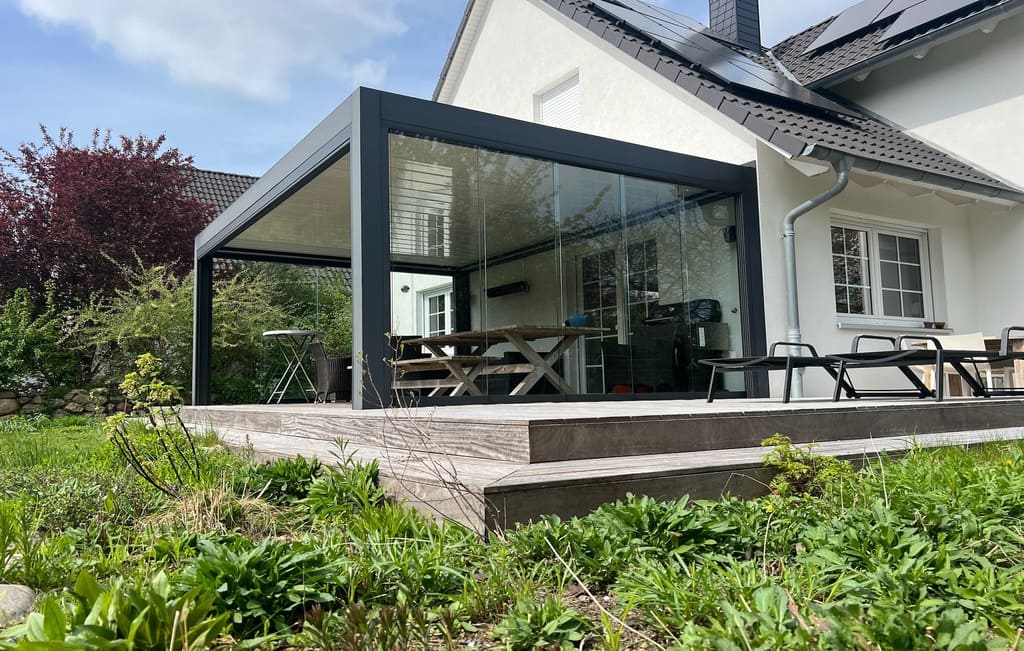 3-Bioklimatische Pergola - lamellendach - Hamburg - 09052025